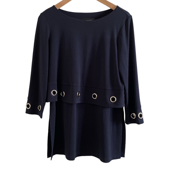 🎶 Stylish black top from Soft works size S. - Picture 1 of 6